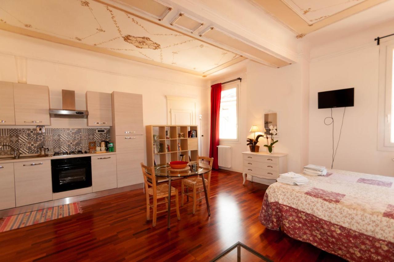 Porta Antica Apartment Bologna Buitenkant foto